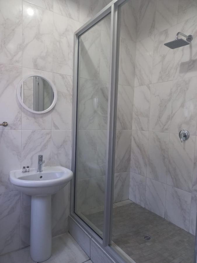 St Eve Lodge & Spa Блоемфонтейн Екстериор снимка