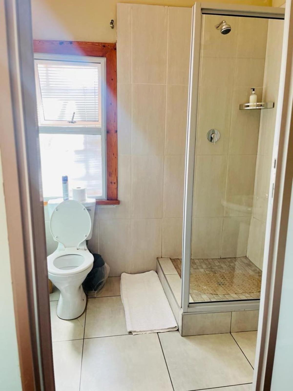 St Eve Lodge & Spa Блоемфонтейн Екстериор снимка